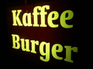 Schild Kaffee Burger